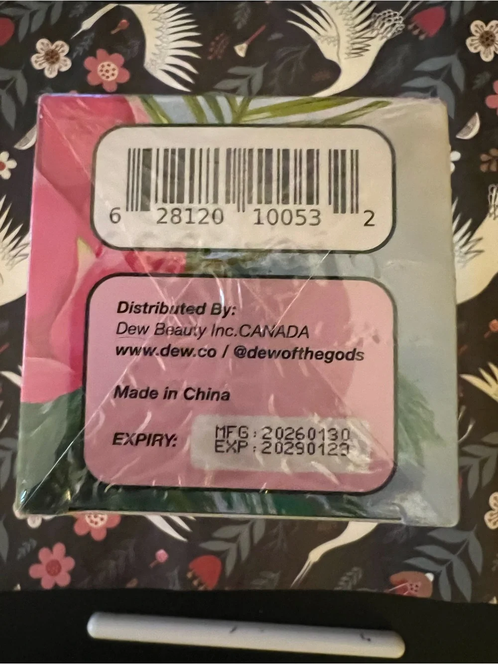 Dew of the Gods Maui Glaze Dragon Fruit Oil Facial Cleanser - Pink/Green